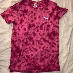 Pink t-shirt
